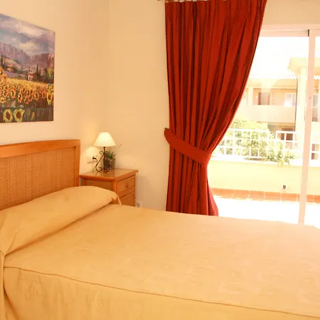 Jardines De Santa Maria Apartment